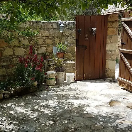 Country house Sittis Estate Arodes Pano Arodes